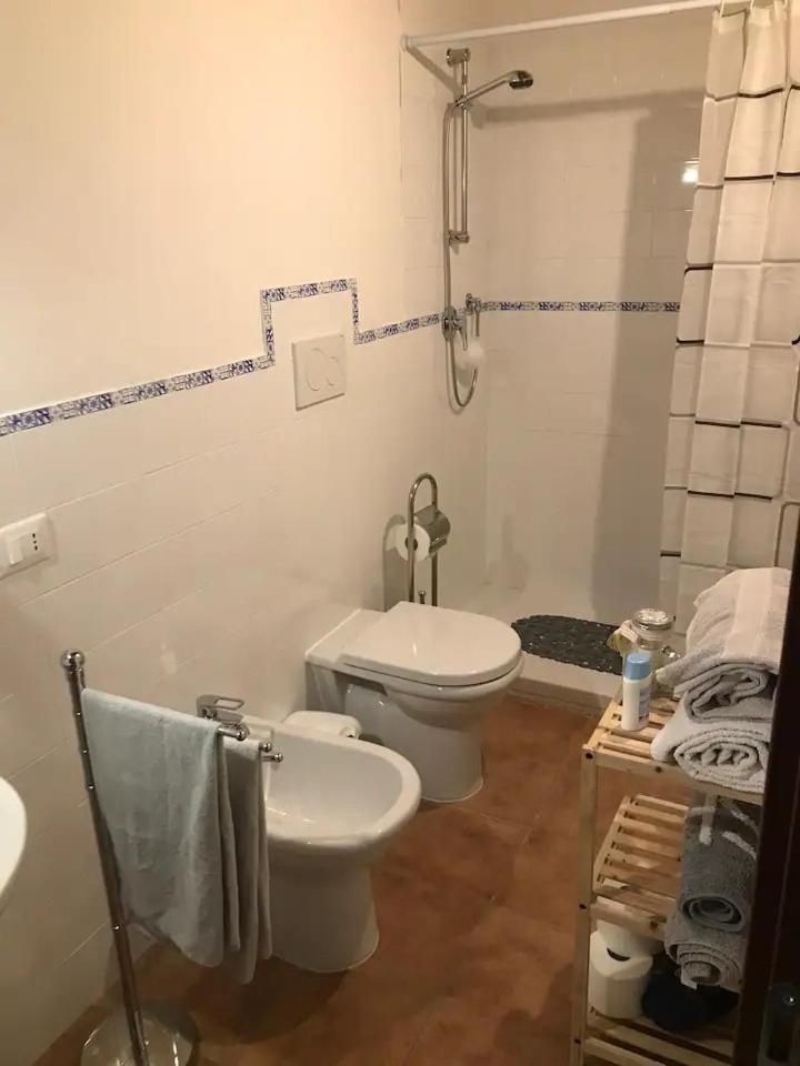 サン・ジミニャーノLa Casina Di Ancicucco 2アパートメント エクステリア 写真