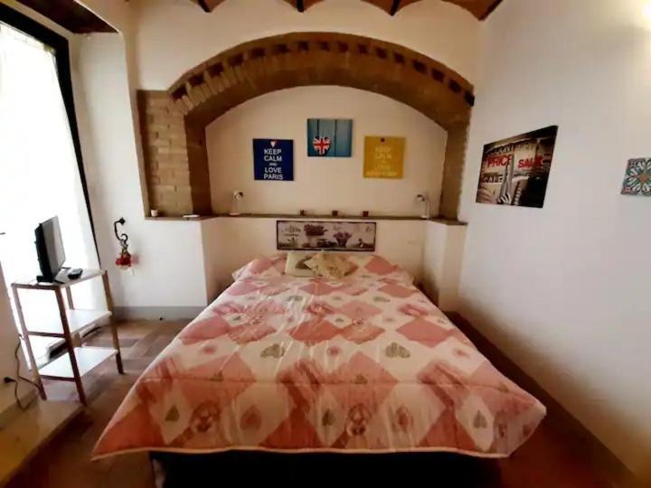 サン・ジミニャーノLa Casina Di Ancicucco 2アパートメント エクステリア 写真